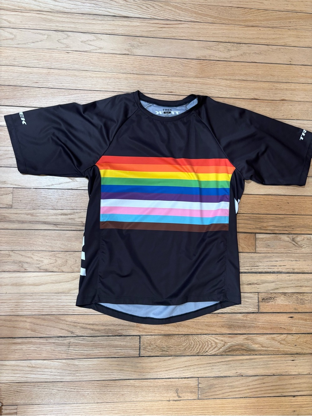 Trek men’s pride mountain bike jersey